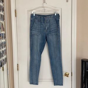 American Eagle Super Hi Rise Jeans